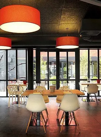 L'echappee Belle Hotell LʼIsle-Jourdain