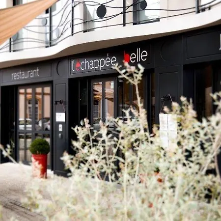 Hotel L'echappee Belle L'Isle-Jourdain (Gers)