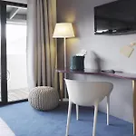 L'echappee Belle