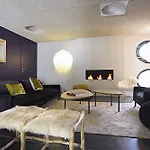 L'echappee Belle Hotel LʼIsle-Jourdain