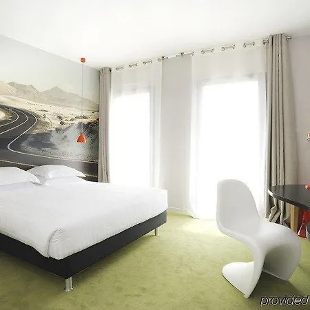 L'echappee Belle Отель 3*