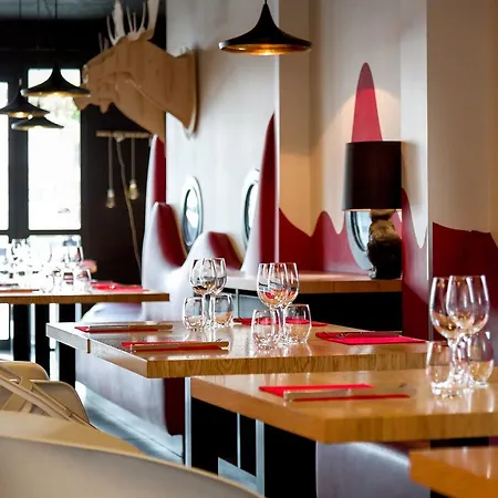 L'echappee Belle Hotel